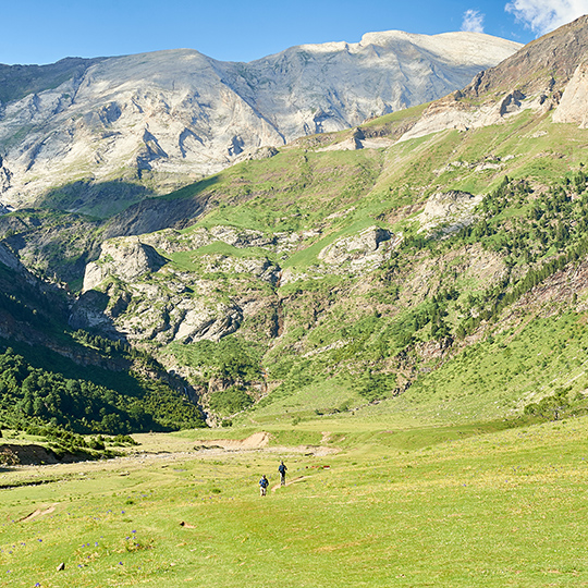 Klimmers in de Pineta-vallei, in het Nationaal Park Ordesa y Monte Perdido, district Sobrarbe, Aragón