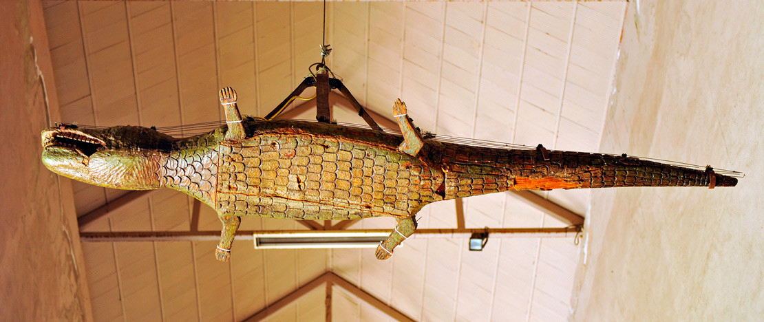 Detail van de krokodil in het Nave del Lagarto in de kathedraal van Sevilla 