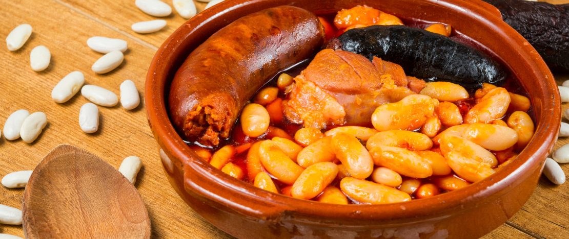 'Fabada asturiana' (stoofpot van bonen en varkensvlees)